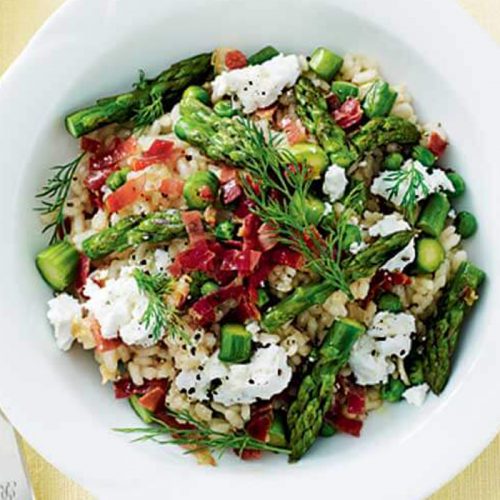 Healthier asparagus, pea and prosciutto risotto