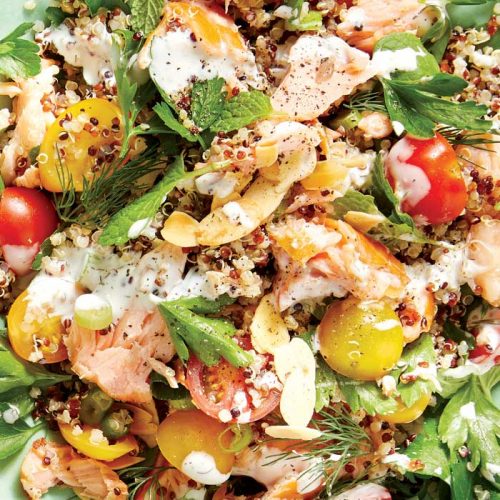 Salmon quinoa with yoghurt dressing